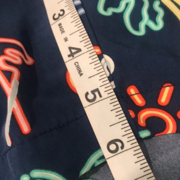 Chubbies Swim Trunks Mens XXL Blue Electric Avenue Tropical Shorts Lined Surf - Picture 9 of 10